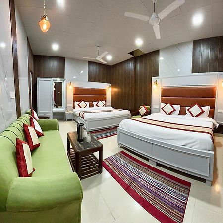 Hotel Amar 무소리에 외부 사진