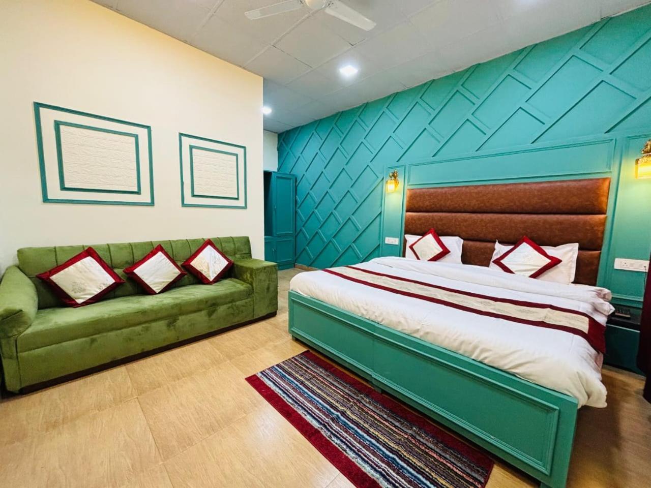 Hotel Amar 무소리에 외부 사진